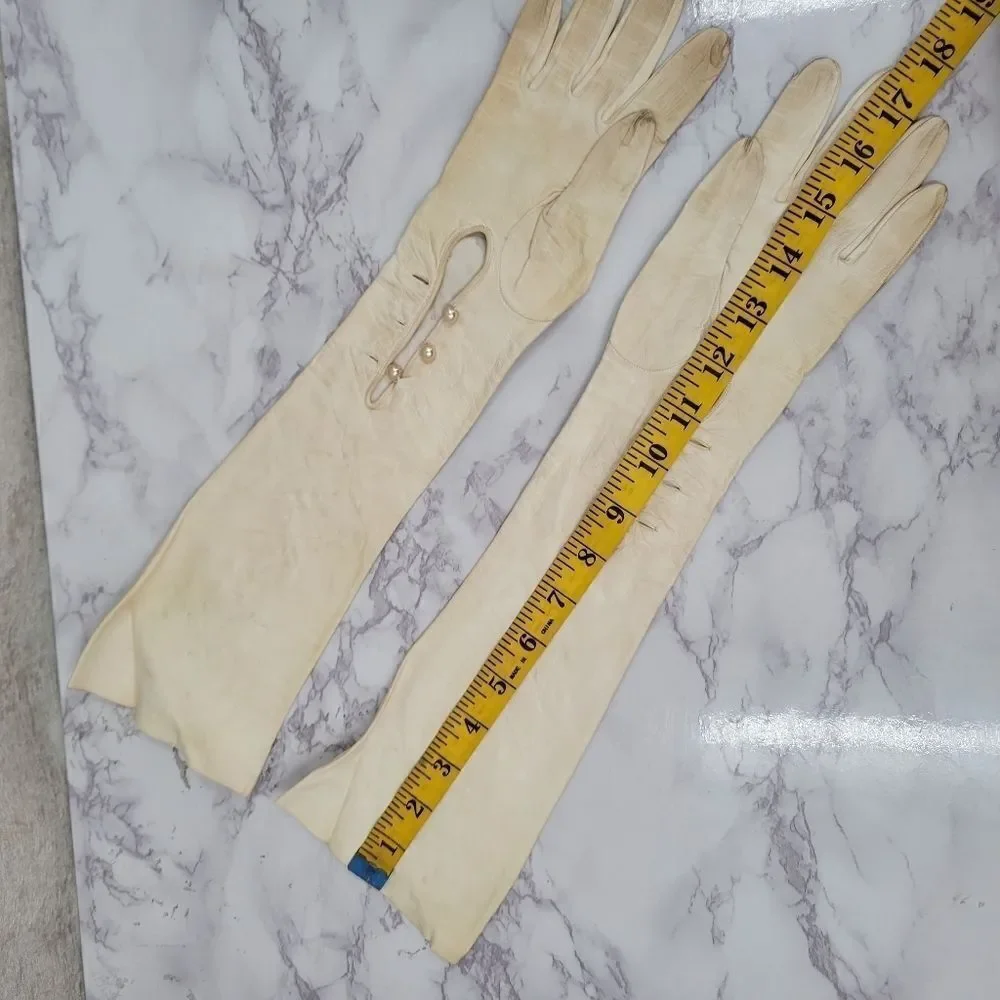 Neiman Marcus French Vintage Capretto Kidd Leather Oprea Long Evening Gloves